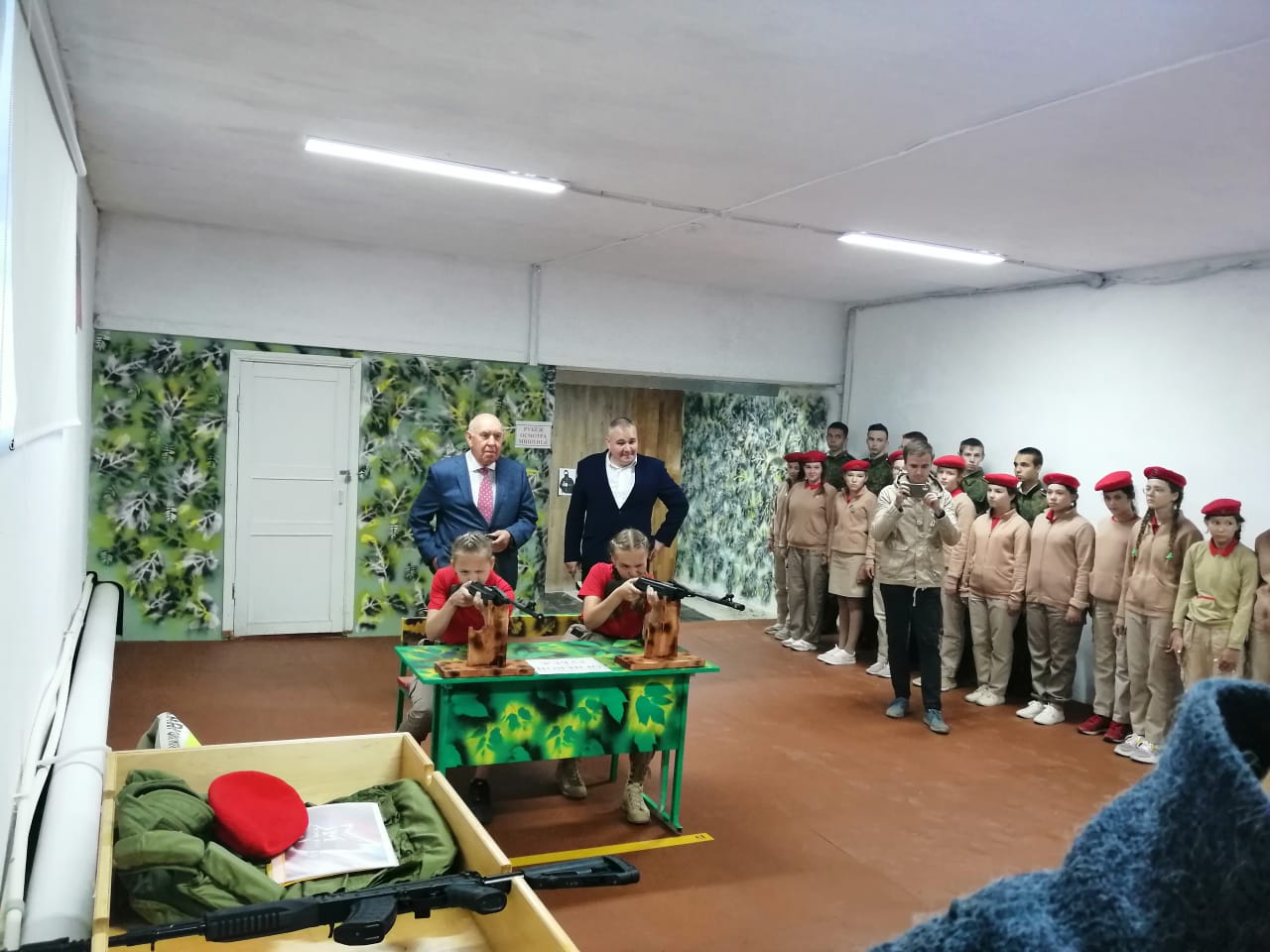 Сегодня в 10 школе открылся электронный тир.