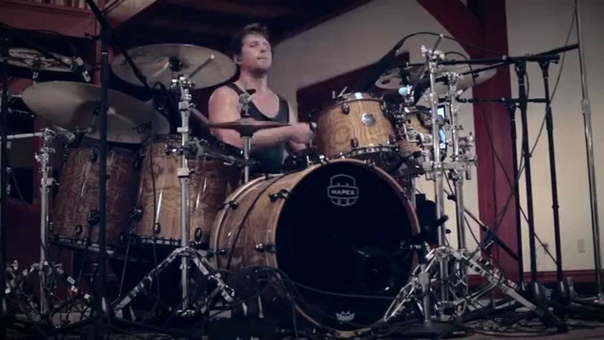 POMEGRANATE TIGER Maxims Drum Play through Martin