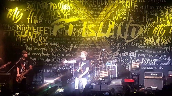 FTIsland IN MOSCOW Out of
