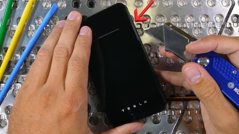 Tesla makes a WIRELESS charger