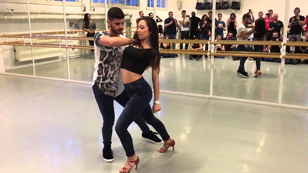 Luis and Andrea Bachata Sensual at Onda Latina Festival 2015