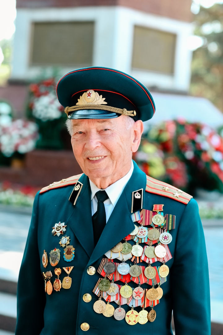 Владимир Колесников