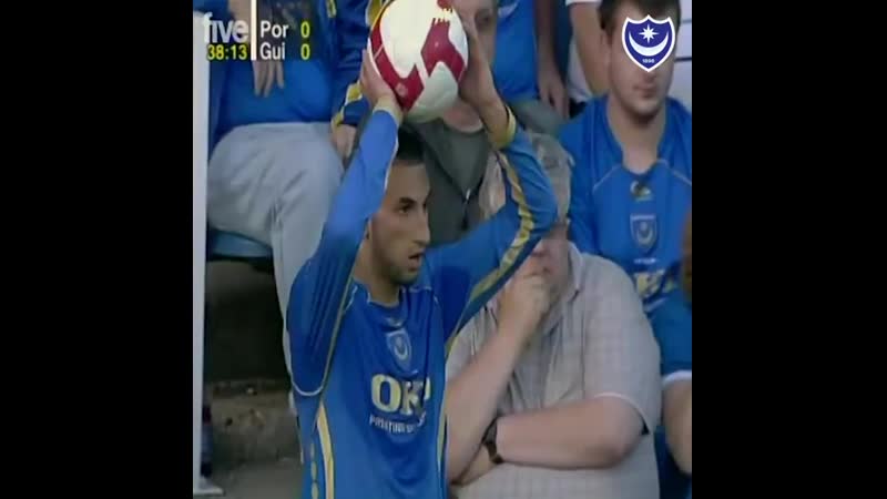 39 Diarra links up with IAm Jermain Defoe and the French international fires home Get in Watch now.