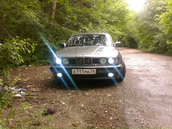 №1, Юра Амбарцумов, 25 лет №1, Юра Амбарцумов, 25 лет