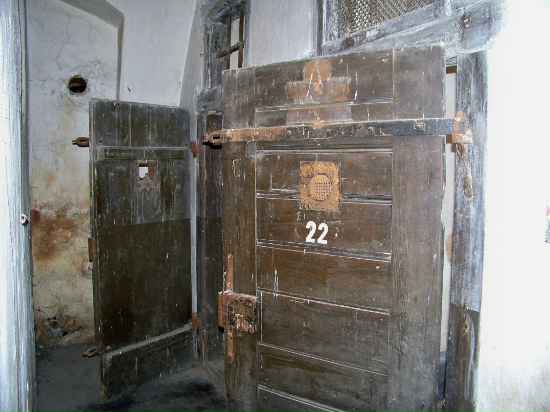 Руслан Тимофеев www.tvtekaeu.eu | Praha