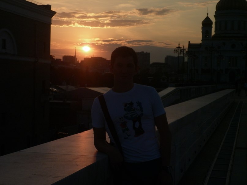 Фархат Мухтаров 