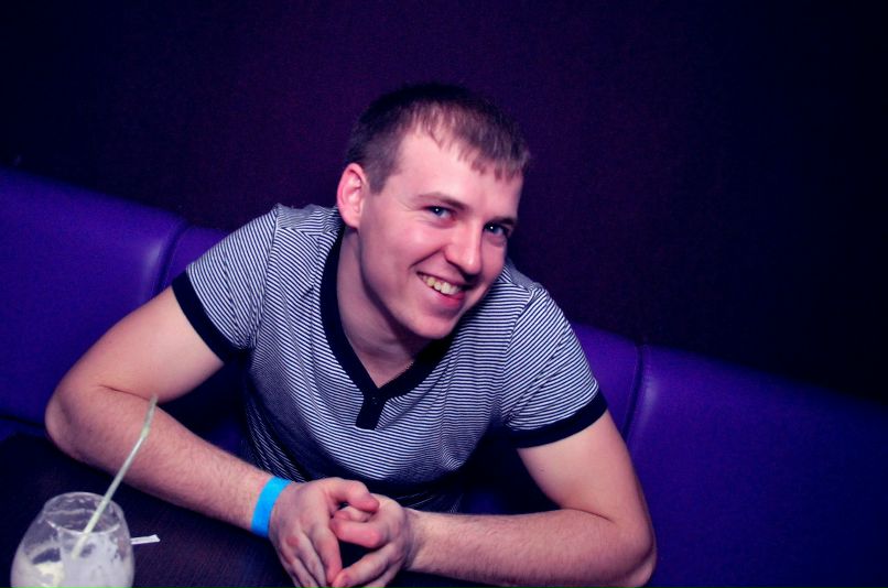 Николай Суровцев |<e|<© | Москва