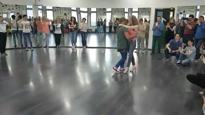 Tiago Mendes. Urban Kizomba