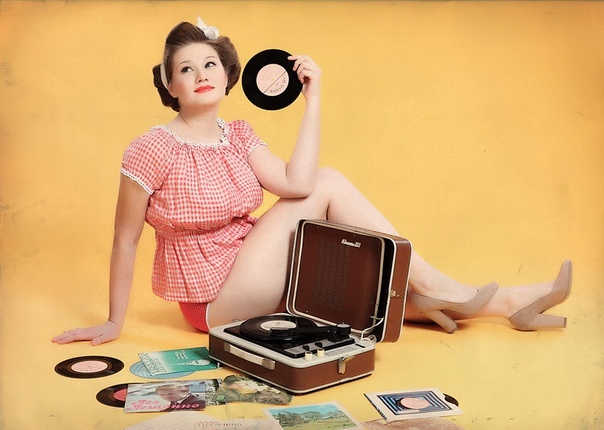 Girl retro toys pounded