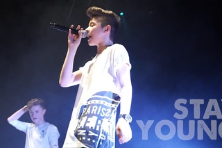 Bars and Melody - Stay Young
