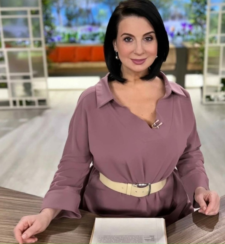 Екатерина Стриженова - актриса, которая стала ведущей и хранительницей домашнего