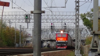 Электровоз ЧС7-228 с пассажирским поездом №77 Абакан - Москва