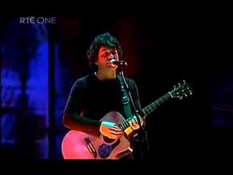 Declan de Barra Throw your arms around