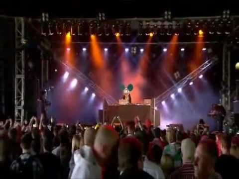 Deadmau5 Vs Chucky Gang ELECTRO HOUSE 2011 DJ MIXMAX